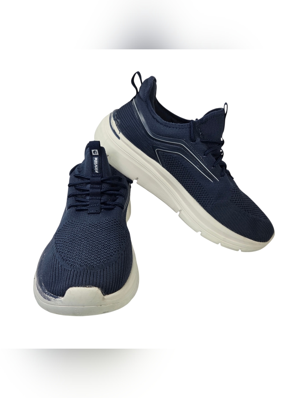 Men's Navy Knit Athletic Sneakers with White Sole. Size 13